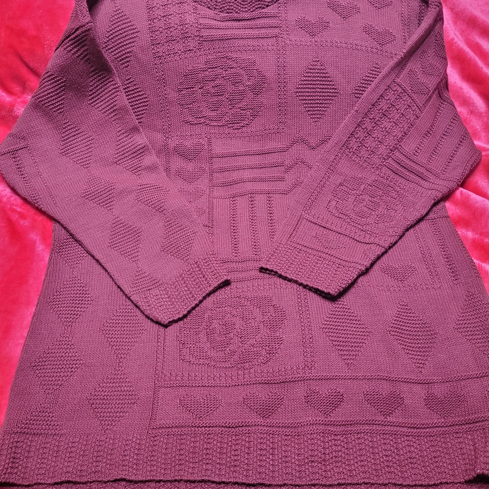 Basic Editions Women's Sweater in Deep Plum